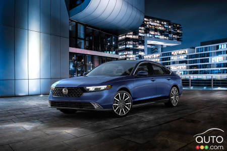 2023 Honda Accord - In blue